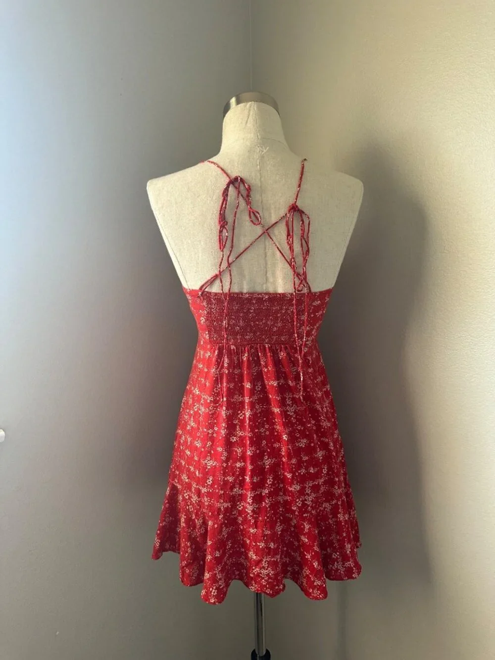 Free People Red Floral Print Halter Mini Dress Viscose Tie Back Lightweight XS